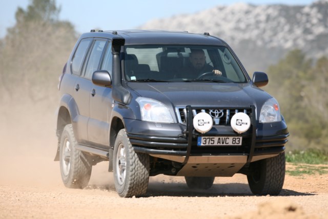 Toyota Land Cruiser Rental in Rwanda