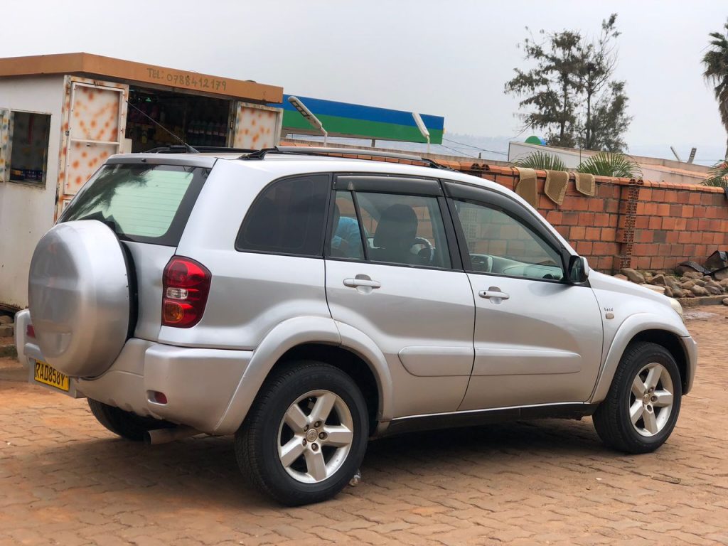 Airport car rentals Rwanda