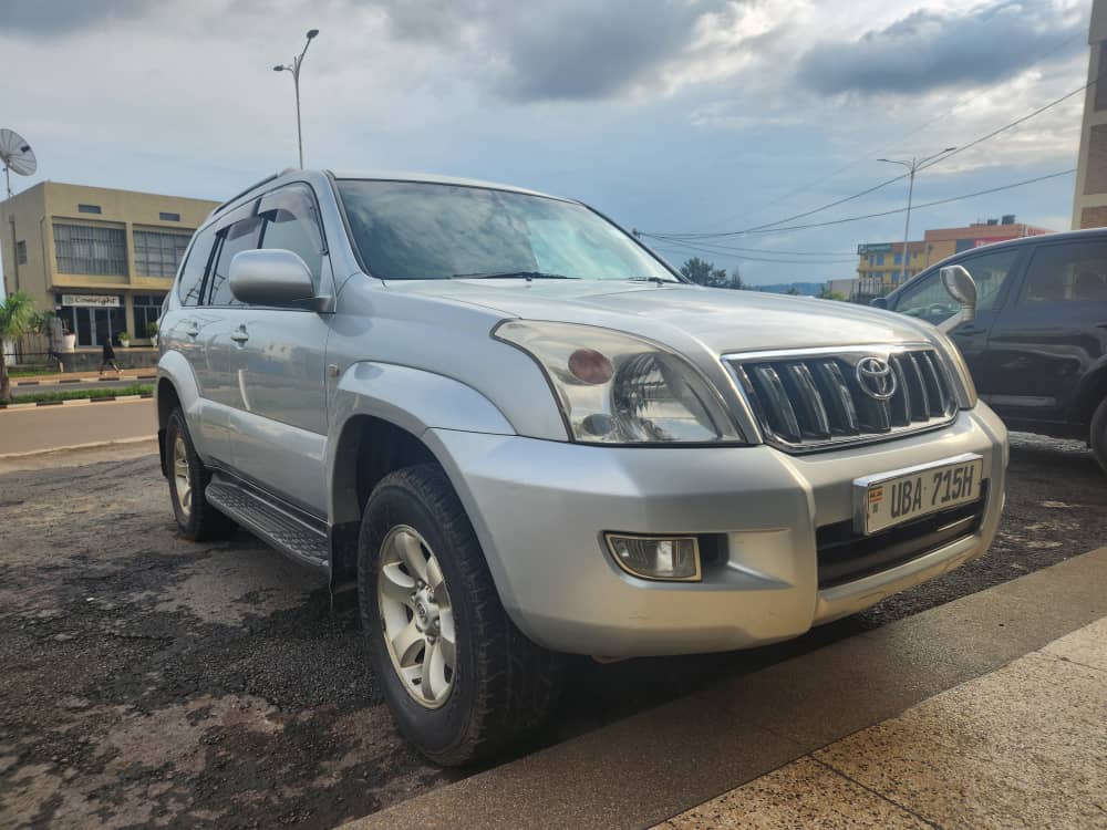 Toyota Land Cruiser Rental Kigali