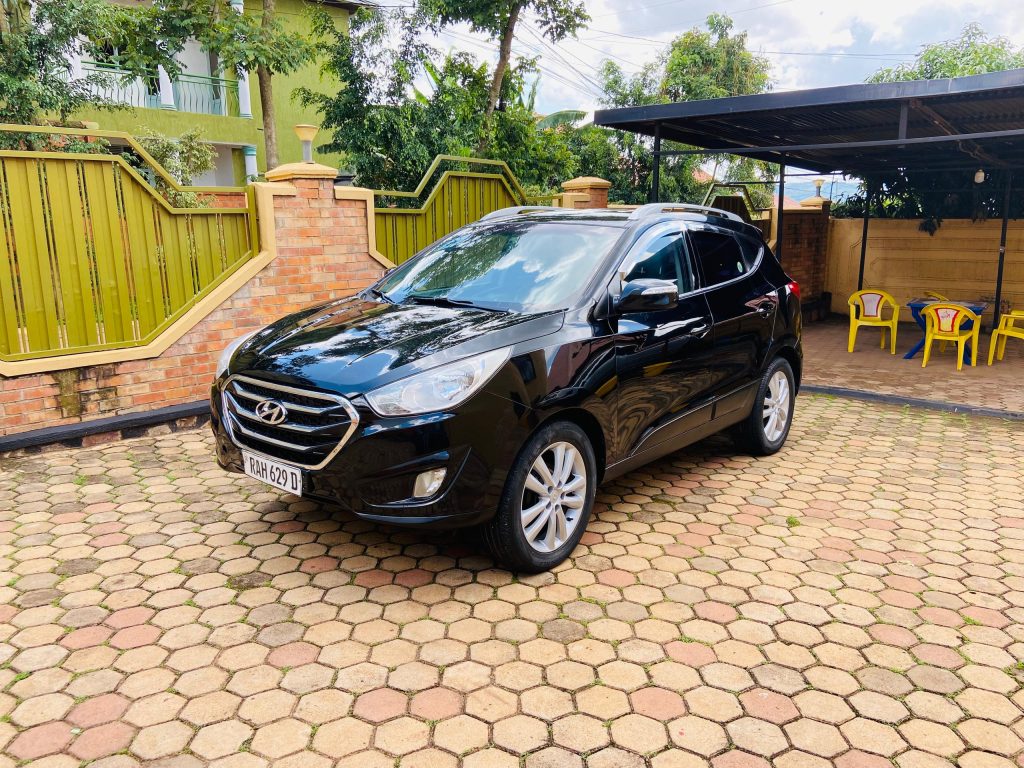 Affordable car rentals in Rwanda with 4x4 Kigali Car Rentals. Self drive, 4x4 hire, airport transfers, and safari vehicles at best rates.