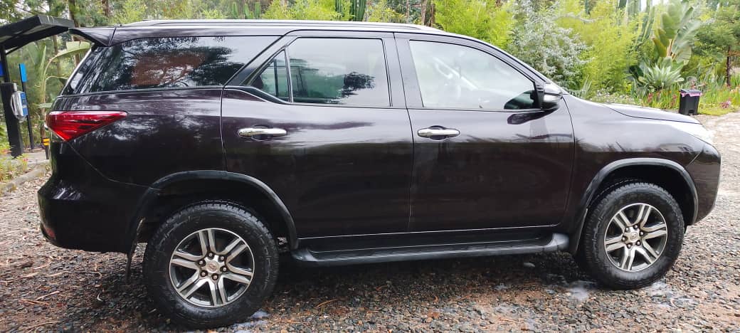 Toyota Land Cruiser TX 4x4 rental car available for hire in Kigali Rwanda