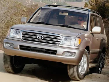 Looking for a 4x4 car rental in Rwanda? Rent a Toyota Prado, Land Cruiser, RAV4, or Fortuner with 4x4 Kigali Car Rentals. Self-drive and chauffeur services available for safaris, gorilla trekking, and business travel.