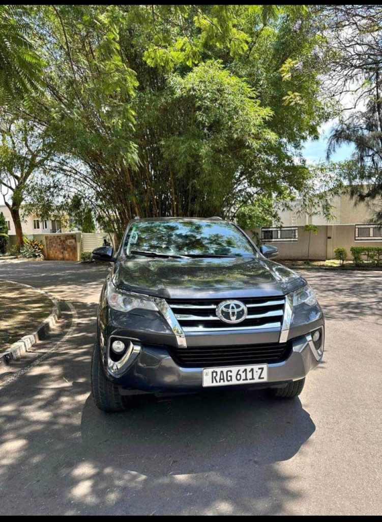 Self-drive vs chauffeur-driven car rental in Rwanda — compare cost, safety, and convenience to find the right fit for your trip. Book either with us.