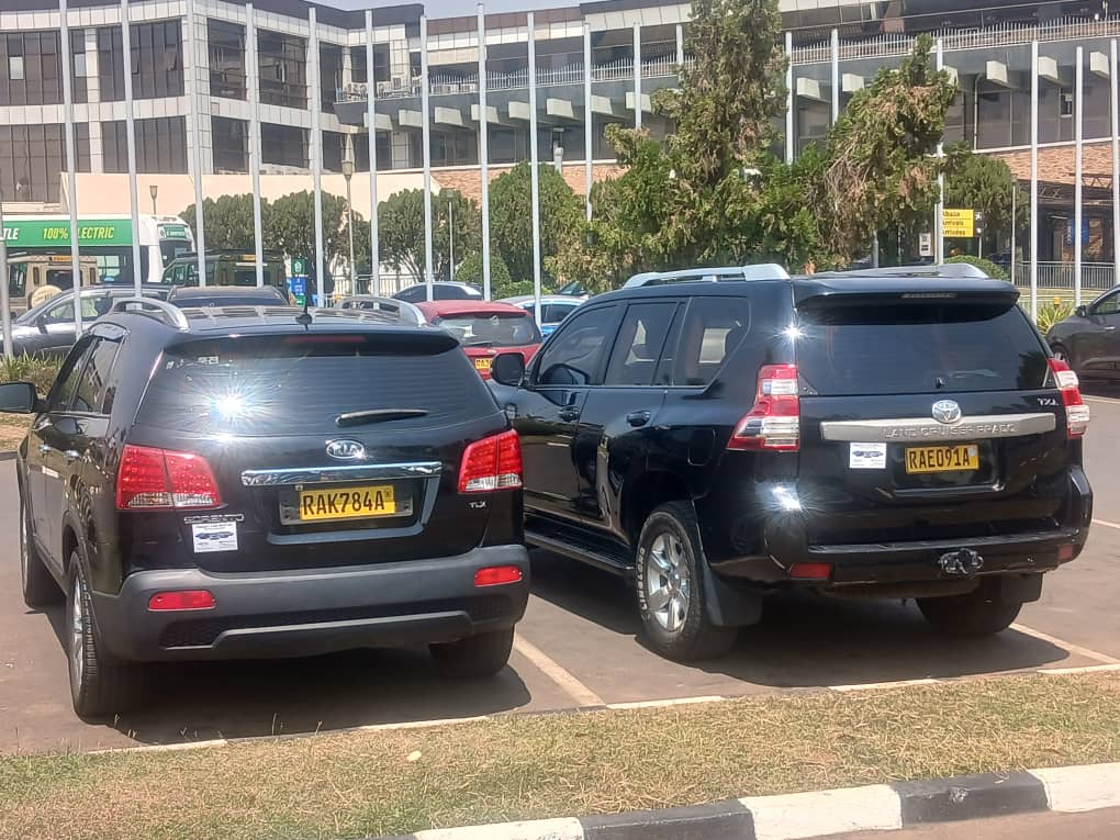 Book reliable 4x4 Kigali Car Rentals for self-drive or chauffeur services. Rent Land Cruisers, Prados, RAV4s, and safari vehicles at affordable prices.