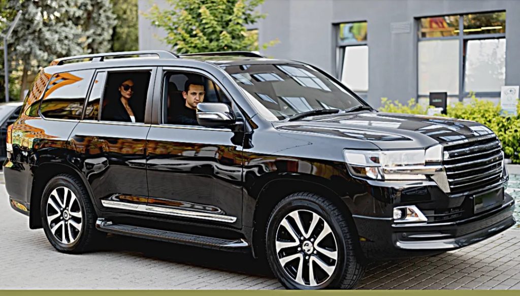 Car Rental Kigali for self-drive, 4x4 and chauffeur services. Rent a RAV4, Prado or Land Cruiser for Kigali and Rwanda road trips.