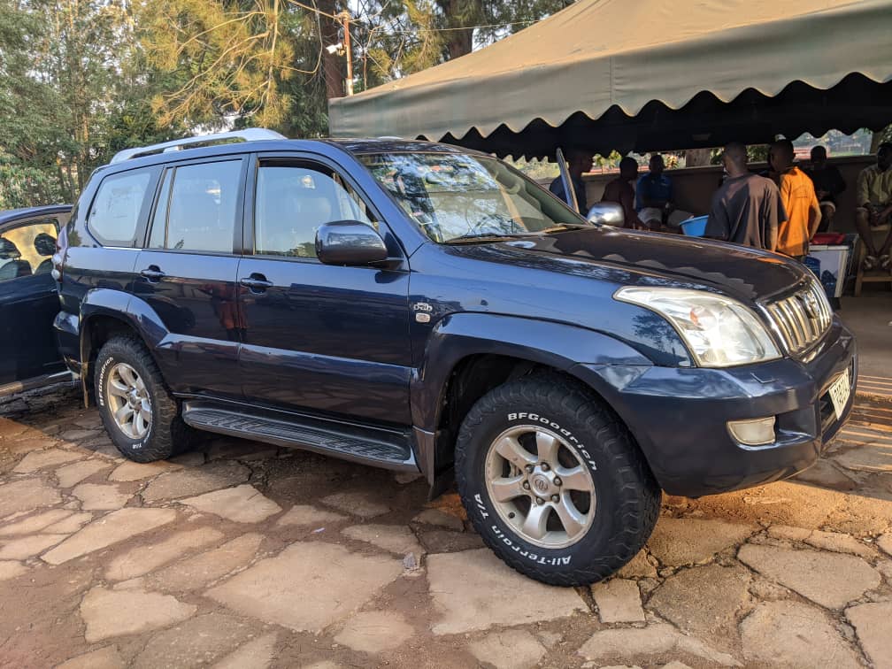 Kigali to Volcanoes National Park car rental 4x4 Rwanda