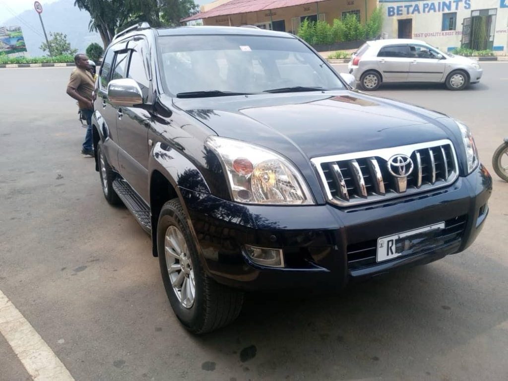 4x4 rental vehicle for a trip from Kigali to Akagera National Park